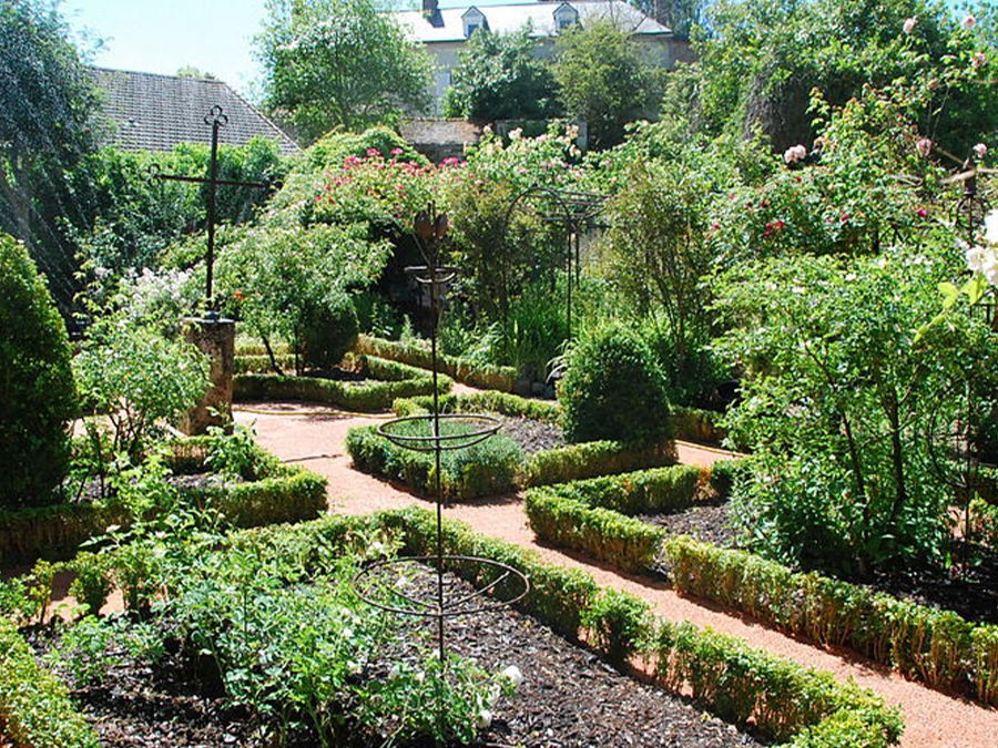 Créer un jardin médiéval